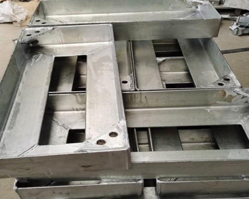 ���P�֧��